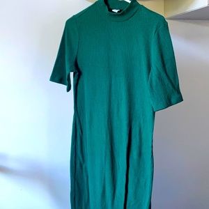 Green turtleneck dress - MINT